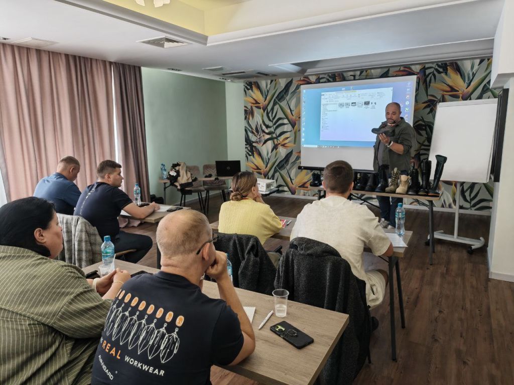 photo_2025-08-22_13-02-33 (2).jpg