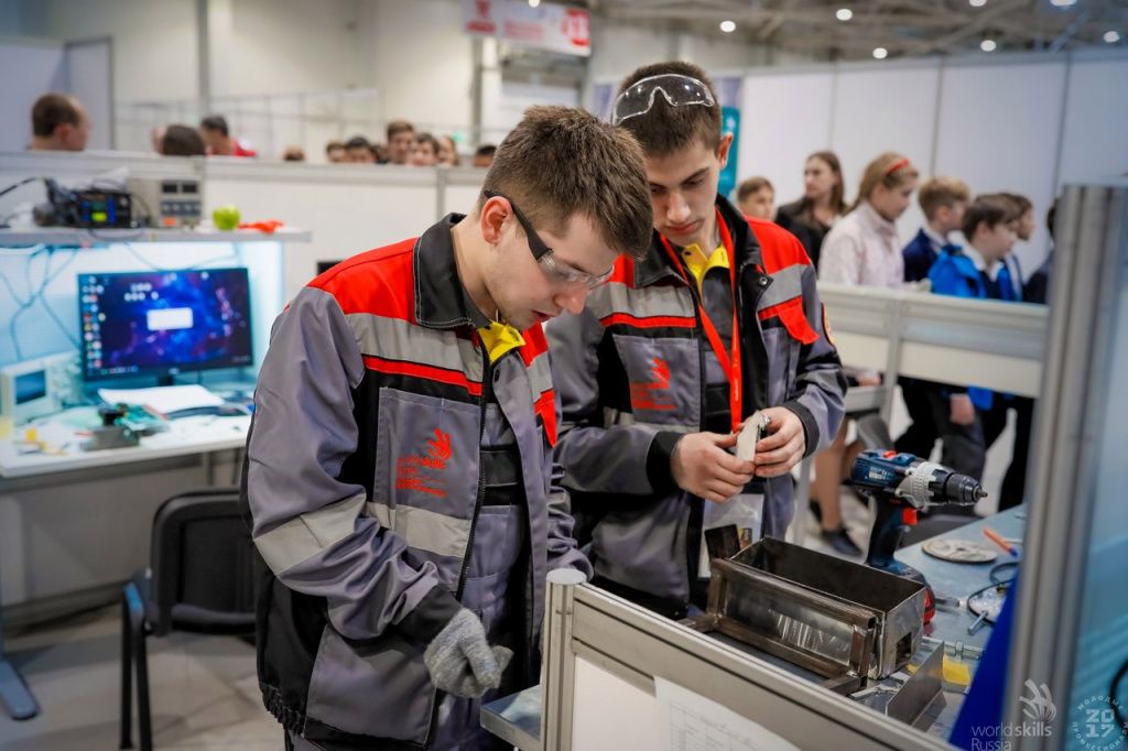 Спецодежда Авангард Jbm9GAEzoyQ.jpg